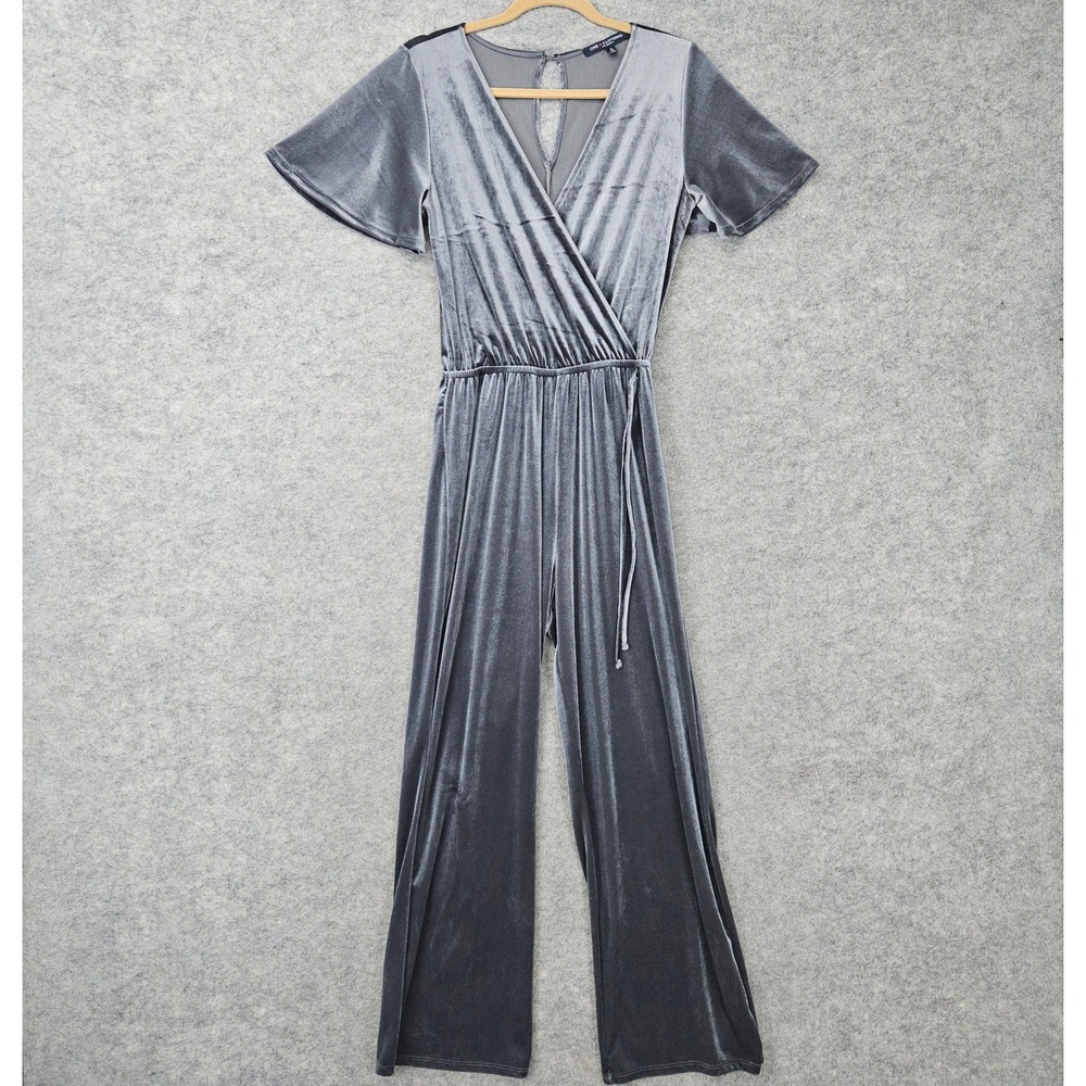 One‎ Clothing Women's Gray/Silver Jumpsuit Size S Velvet Wide Leg Flutter Sleeve